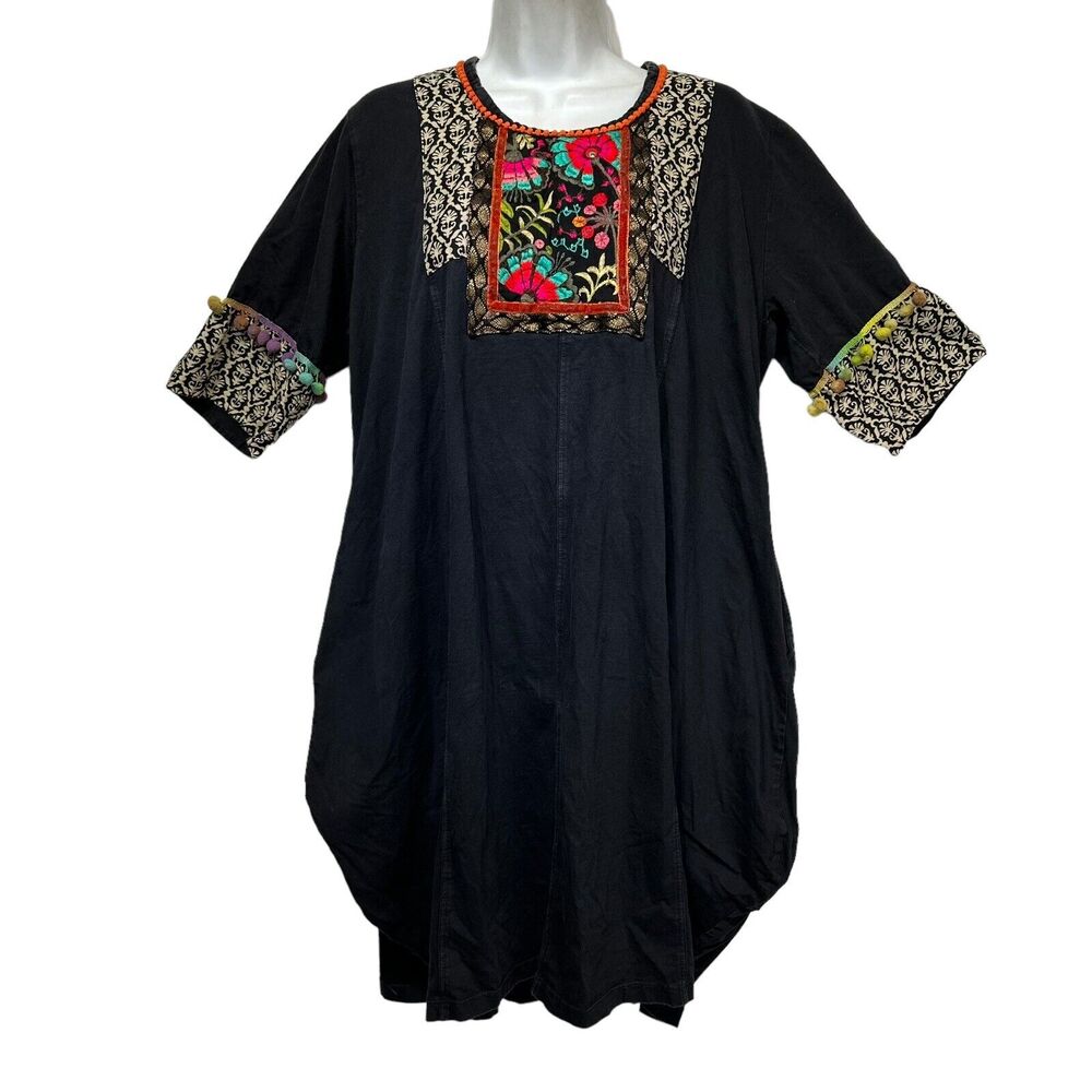 Saramor embroidered artisanal short sleeve pocket dress OS